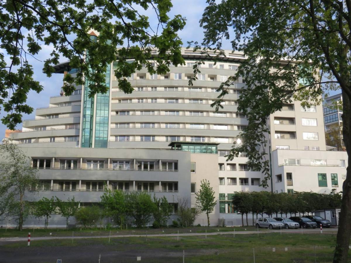 Apartament Etna Kolobrzeg Exterior photo